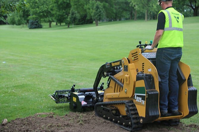 Vermeer S925TX Mini Skid Steer