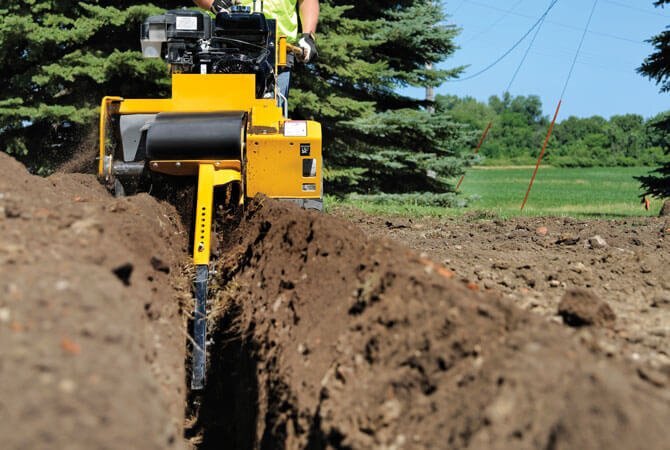 Vermeer RTX130 Pedestrian Trencher