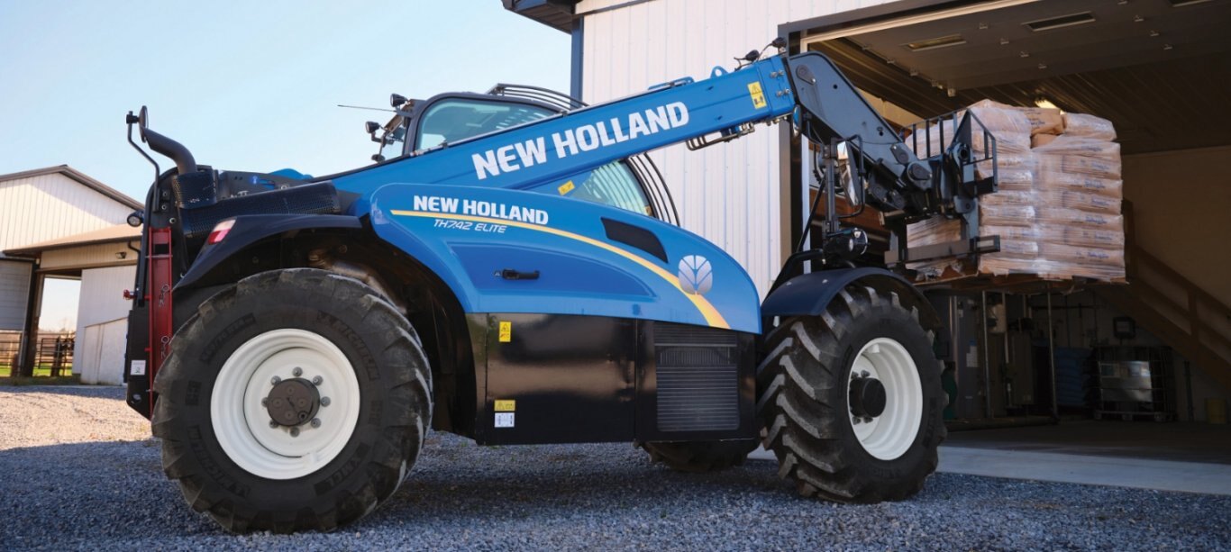 New Holland TH Series Telehandlers TH7.42 ELITE