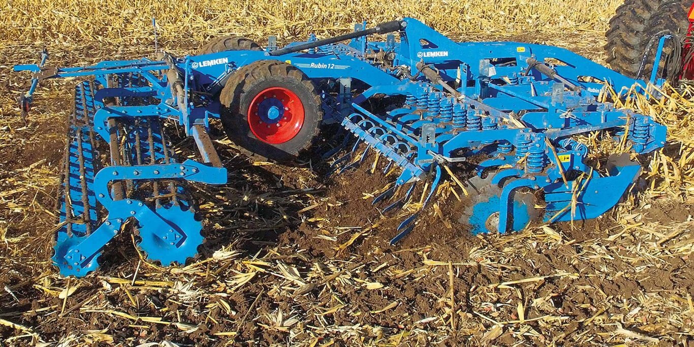 Lemken Rubin 12/300 U