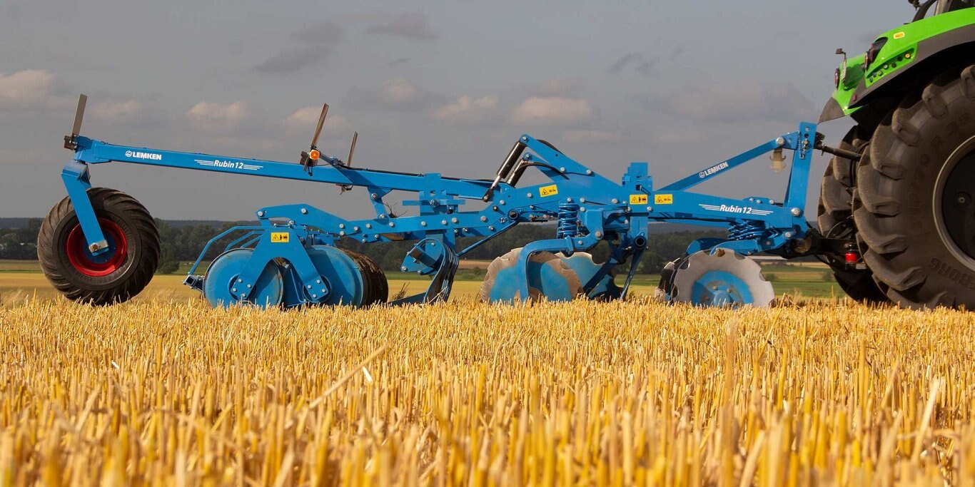 Lemken Rubin 12/300 U