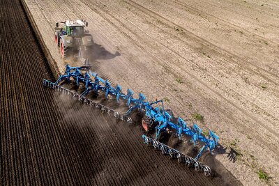Lemken Titan 18 U 8+3+1 L 100