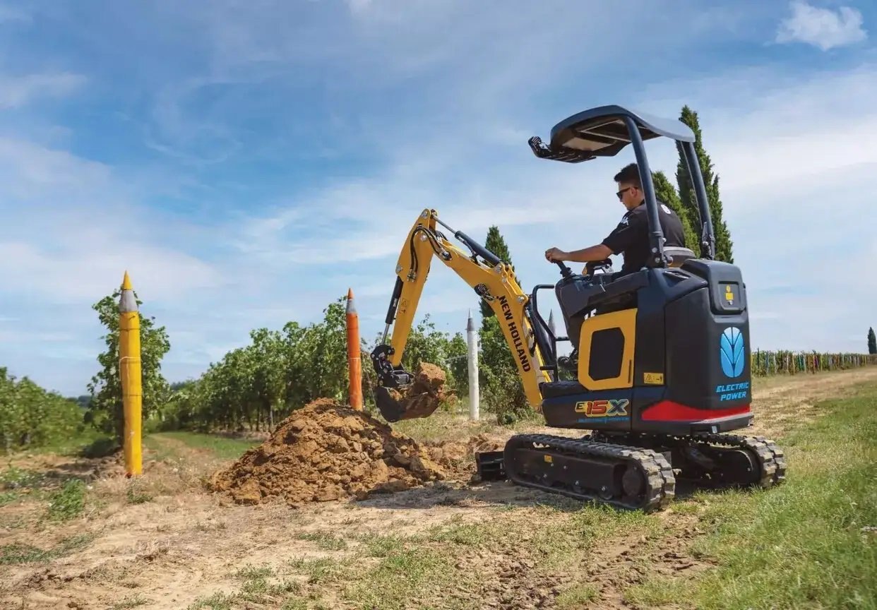 New Holland Mini Excavators E15X