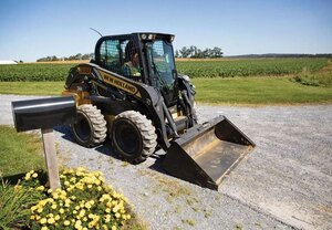 New Holland L318 Skid Steer Loaders