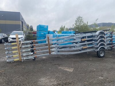 2023 YACHT CLUB  (16 FT BOAT TRAILER)