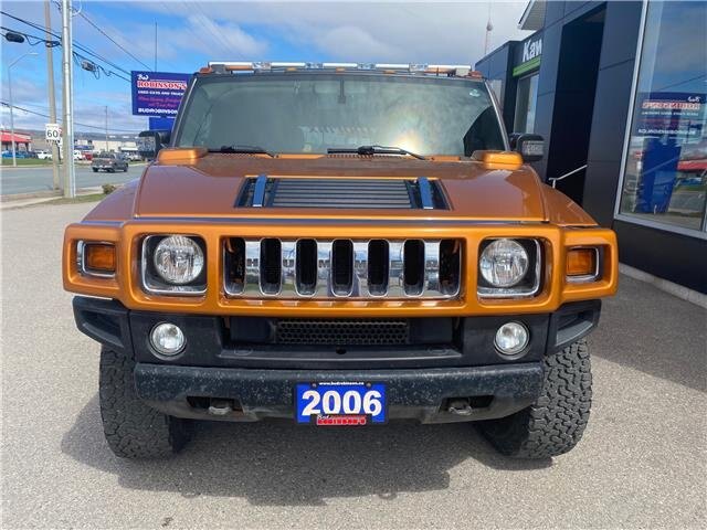 2006 HUMMER H2 AWD WITH SUNROOF, LEATHER SEATS, HEATED SEATS, DVD PLAYER, REMOTE START & REAR VIEW CAMERA!!