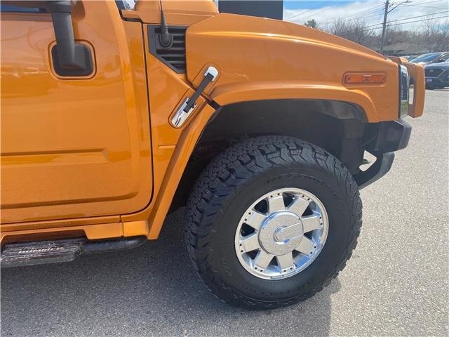 2006 HUMMER H2 AWD WITH SUNROOF, LEATHER SEATS, HEATED SEATS, DVD PLAYER, REMOTE START & REAR VIEW CAMERA!!