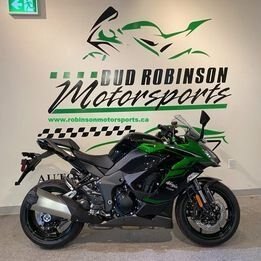 2024 Kawasaki NINJA 1000SX EMERALD BLAZED GREEN / METALLIC DIABLO BLACK / METALLIC GRAPHITE GRAY  ( IN STOCK )