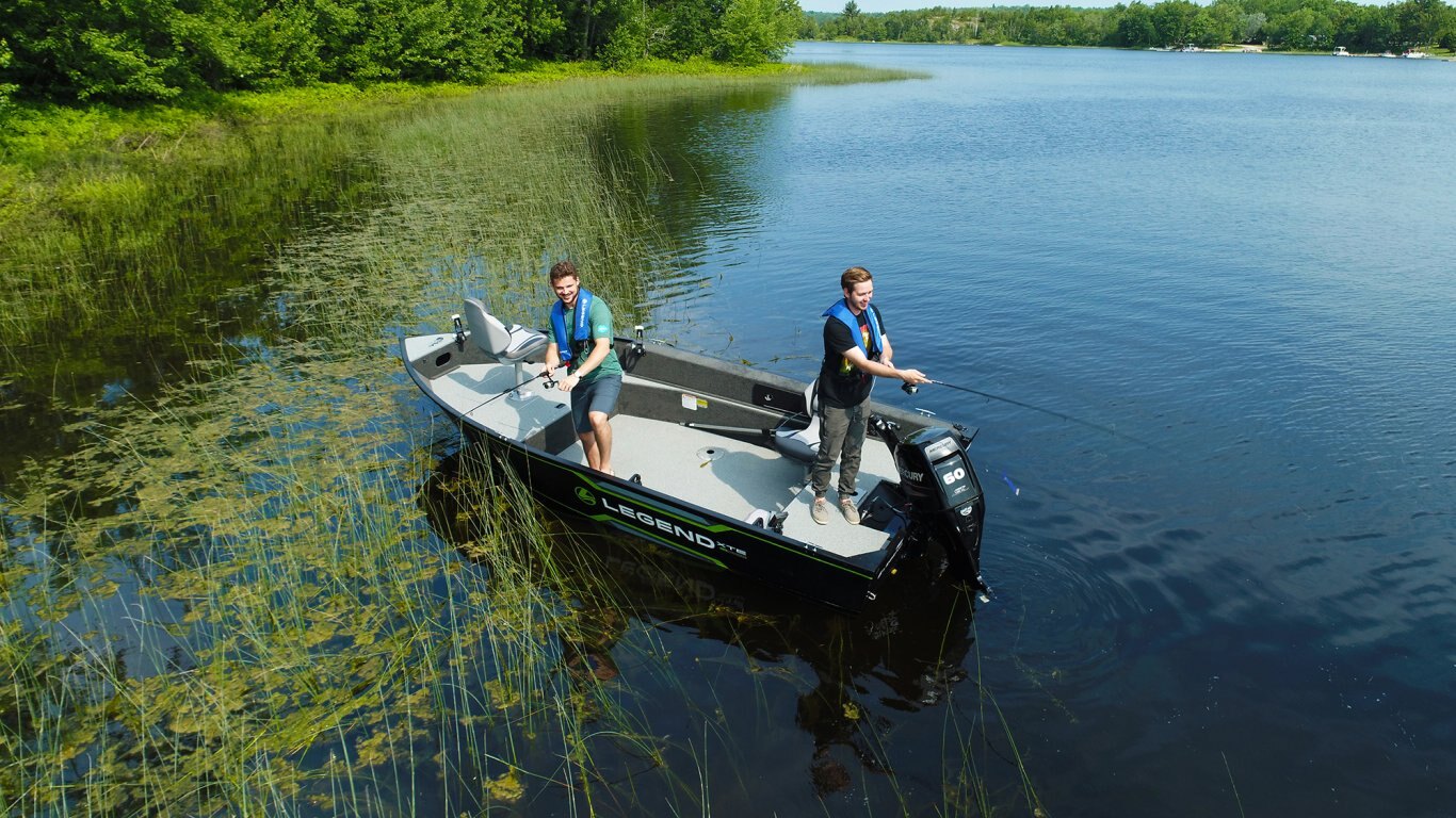 Legend Boats 16 XTE Tiller