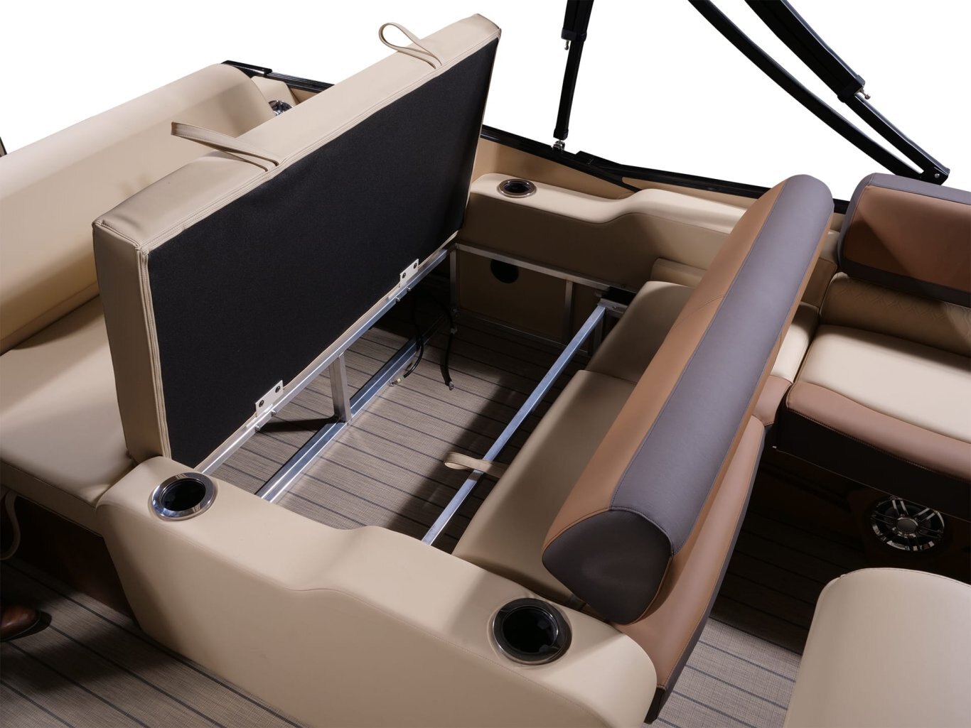 Legend Boats V Series Dual Lounge Sport Pro