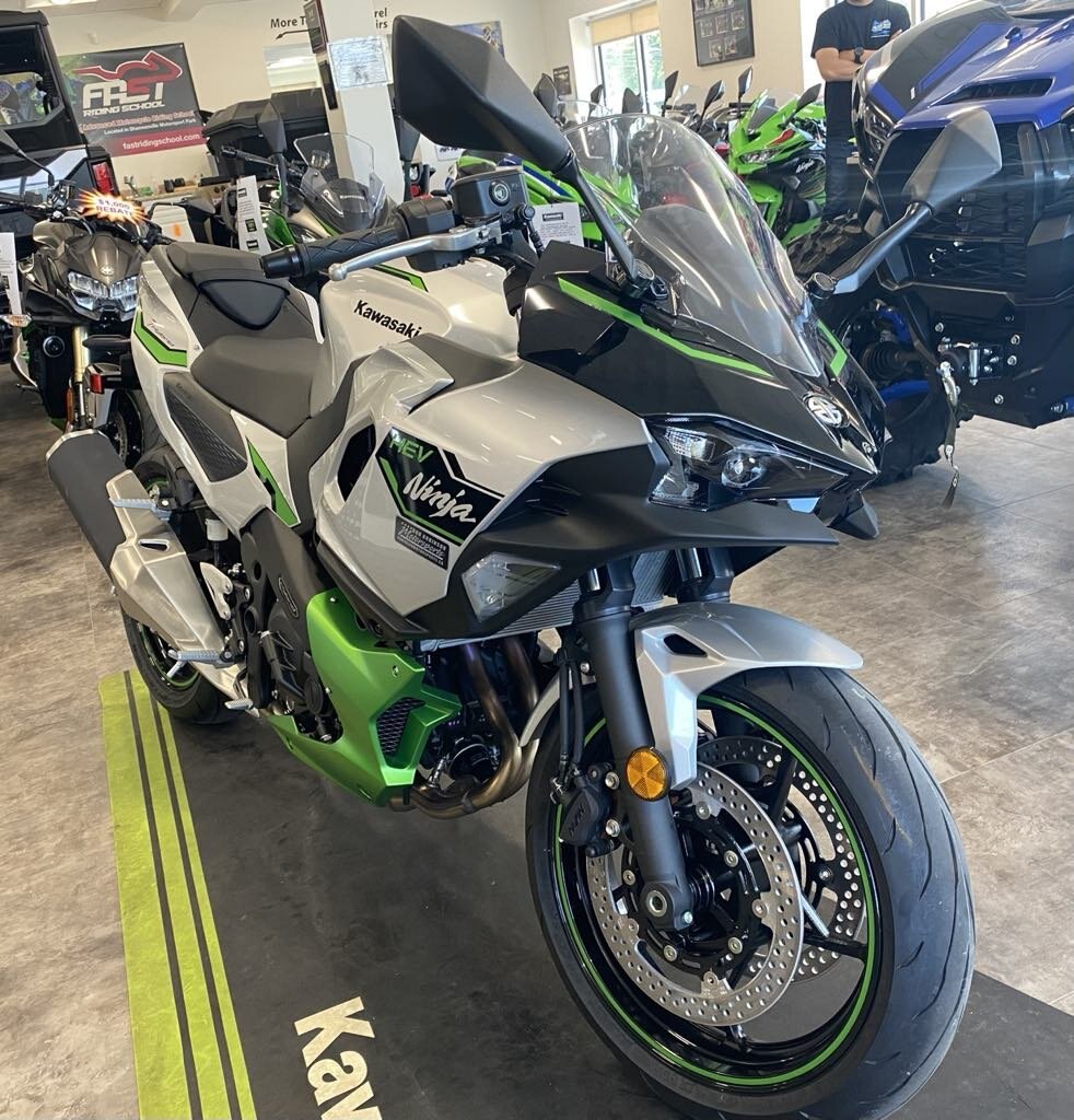 2024 Kawasaki NINJA 7 HYBRID ASK ABOUT A DEMO RIDE 