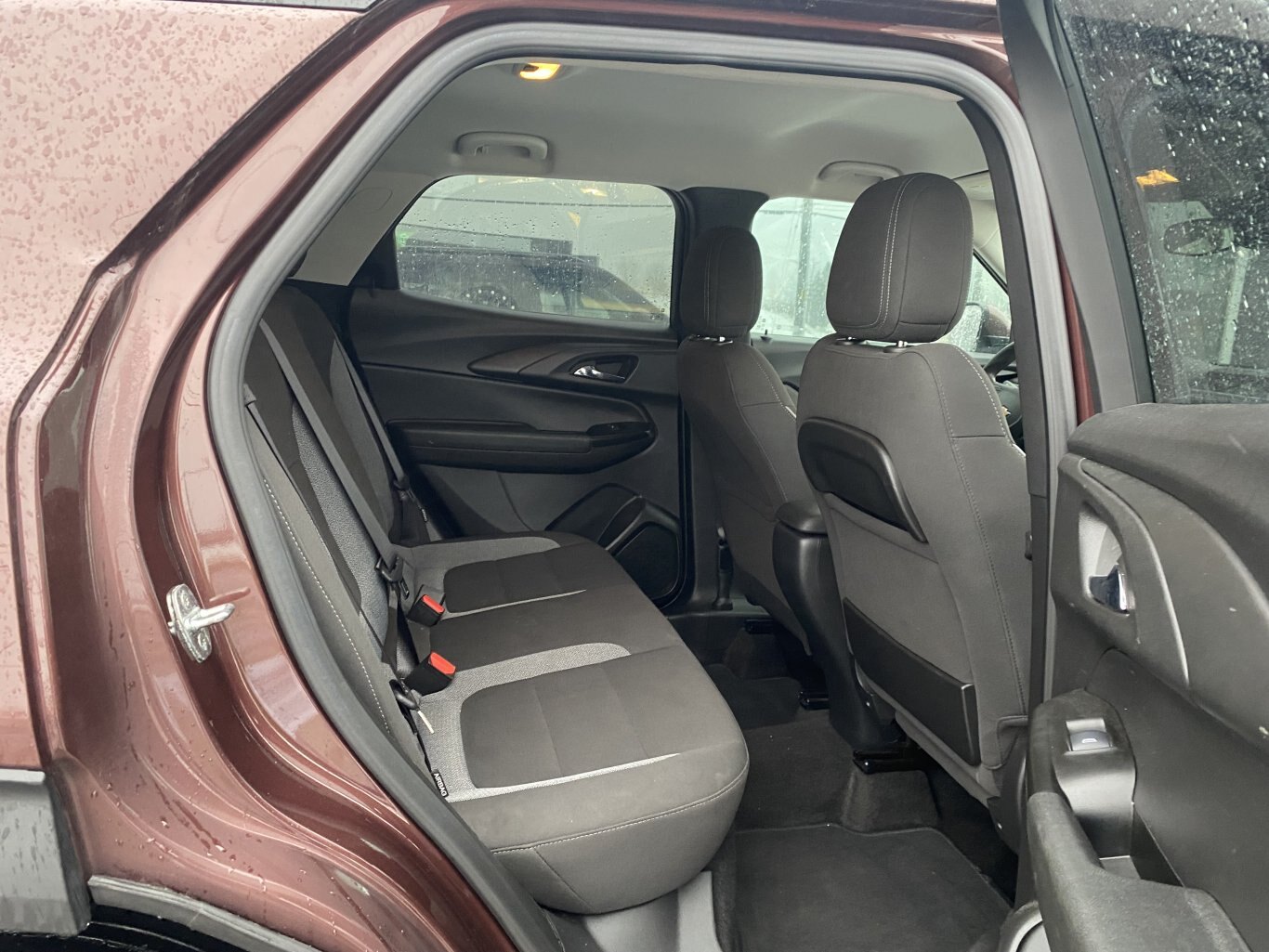 2022 CHEVROLET TRAILBLAZER LT AWD ( PREVIOUS RENTAL ) WITH HEATED SEATS, REAR VIEW CAMERA AND ONSTAR SERVICES!!