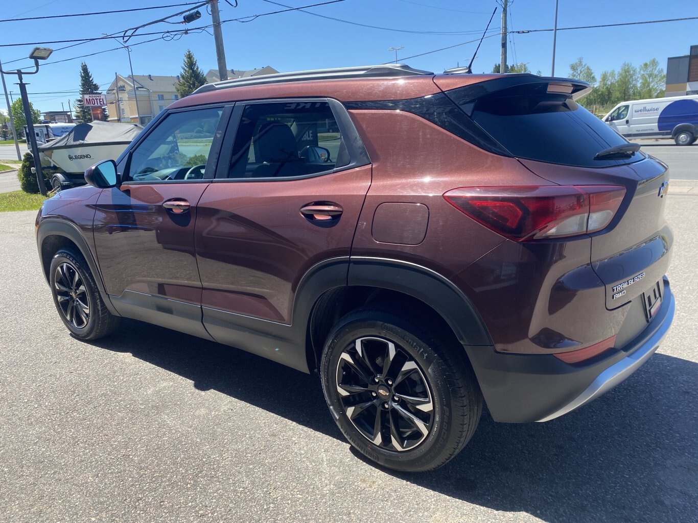 2022 CHEVROLET TRAILBLAZER LT AWD ( PREVIOUS RENTAL ) WITH HEATED SEATS, REAR VIEW CAMERA AND ONSTAR SERVICES!!