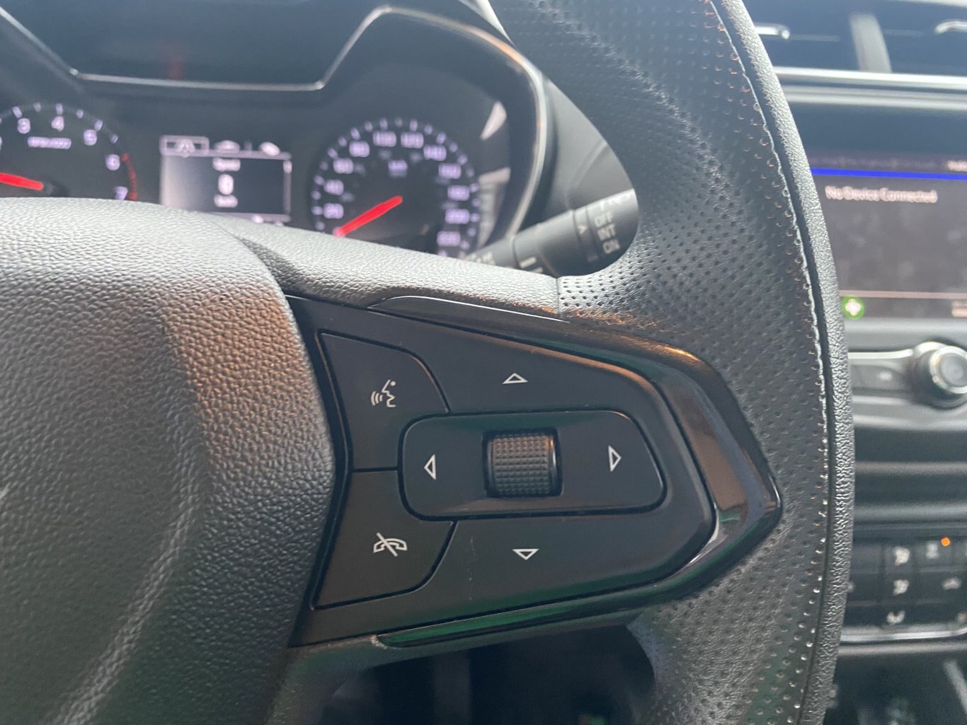 2022 CHEVROLET TRAILBLAZER LT AWD ( PREVIOUS RENTAL ) WITH HEATED SEATS, REAR VIEW CAMERA AND ONSTAR SERVICES!!