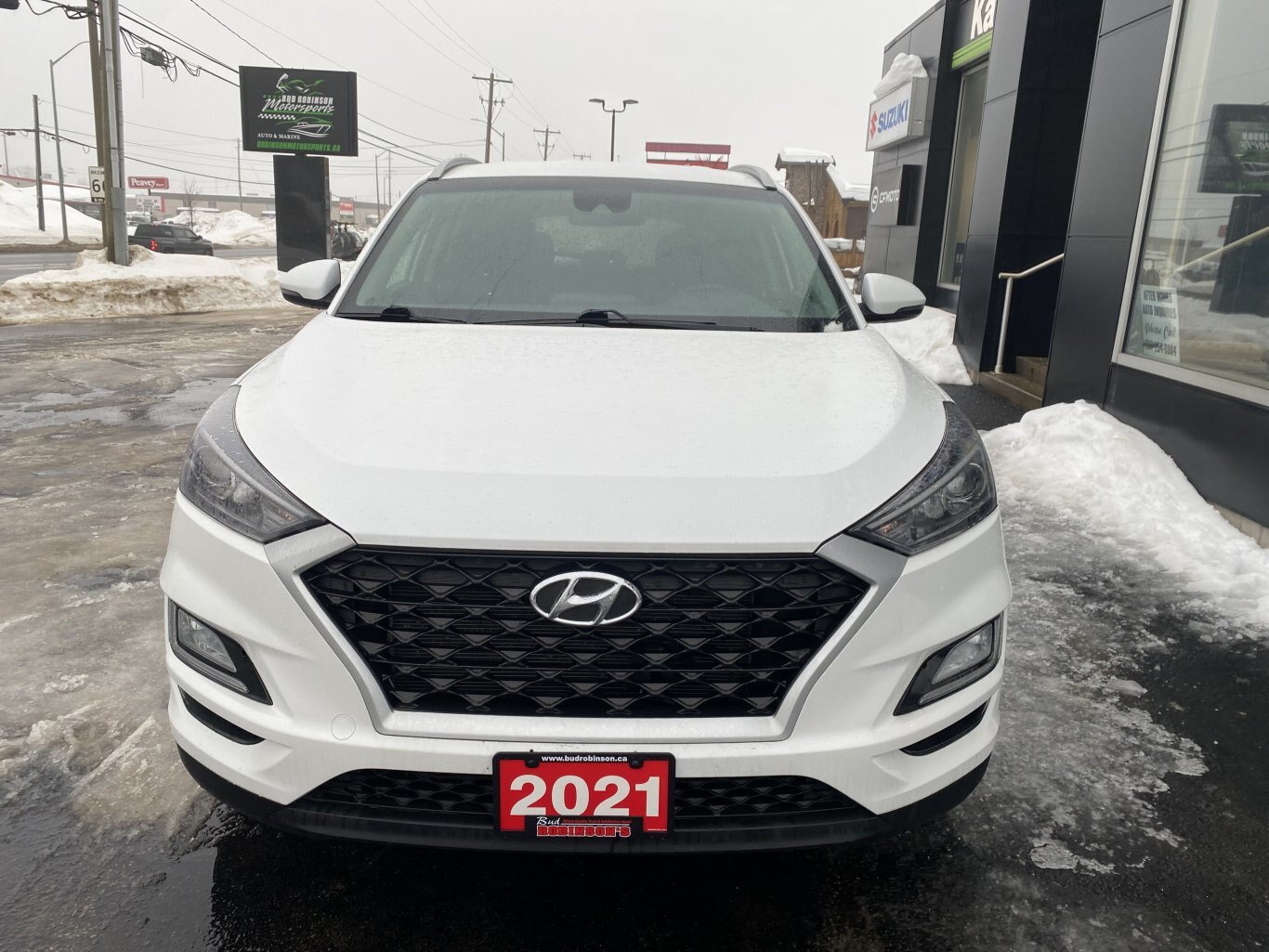 2021 HYUNDAI TUCSON PREFERRED AWD WITH HEATED SEATS, HEATED STEERING WHEEL AND REAR VIEW CAMERA!!