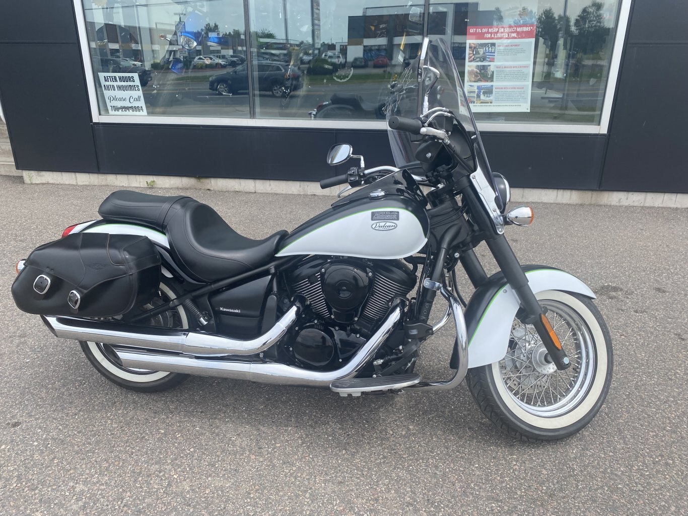 2015 KAWASAKI VULCAN 900 CLASSIC SE