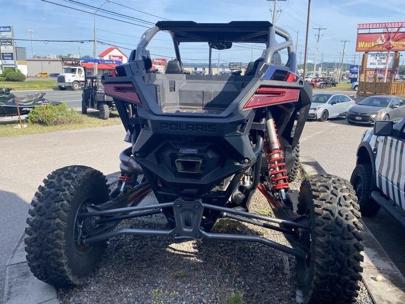 2023 POLARIS RZR PRO R PREMIUM ( NEWLY REGISTERED )