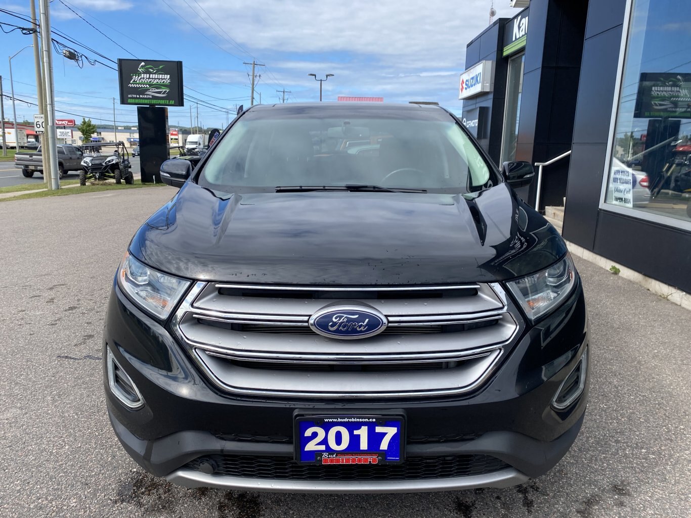 2017 FORD EDGE TITANIUM AWD WITH SUNROOF, LEATHER SEATS, HEATED/COOLED SEATS, REMOTE SRART, REAR VIEW CAMERA, POWER TRUNK AND NAVIGATION!!