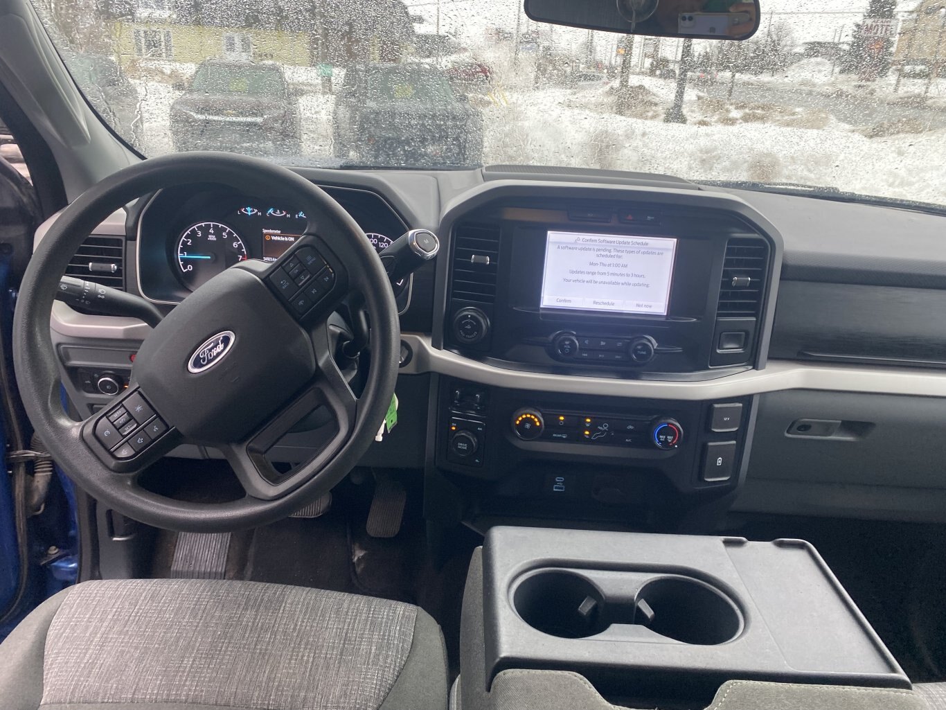 2023 FORD F 150 XLT 4X4 SUPERCREW ( PREVIOUS RENTAL ) WITH REAR VIEW CAMERA AND NAVIGATION!!