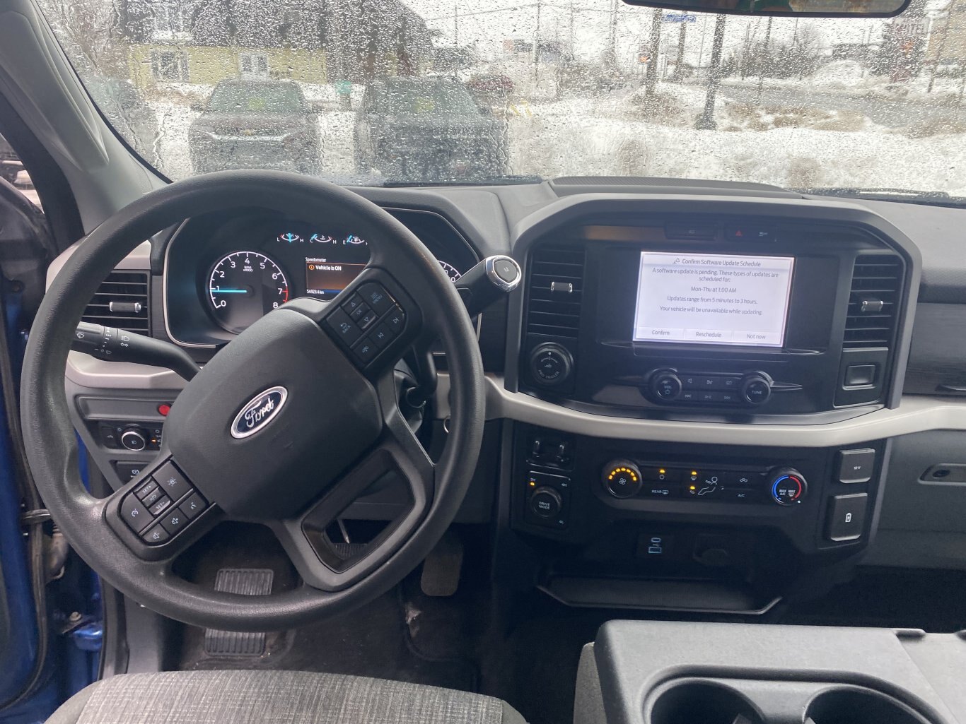 2023 FORD F 150 XLT 4X4 SUPERCREW ( PREVIOUS RENTAL ) WITH REAR VIEW CAMERA AND NAVIGATION!!