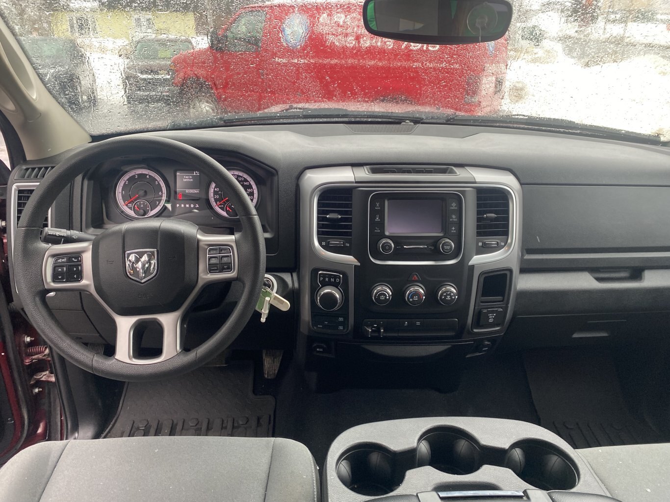 2022 DODGE RAM 1500 CLASSIC SLT 4X4 CREW CAB ( PREVIOUS RENTAL ) WITH REAR VIEW CAMERA!!