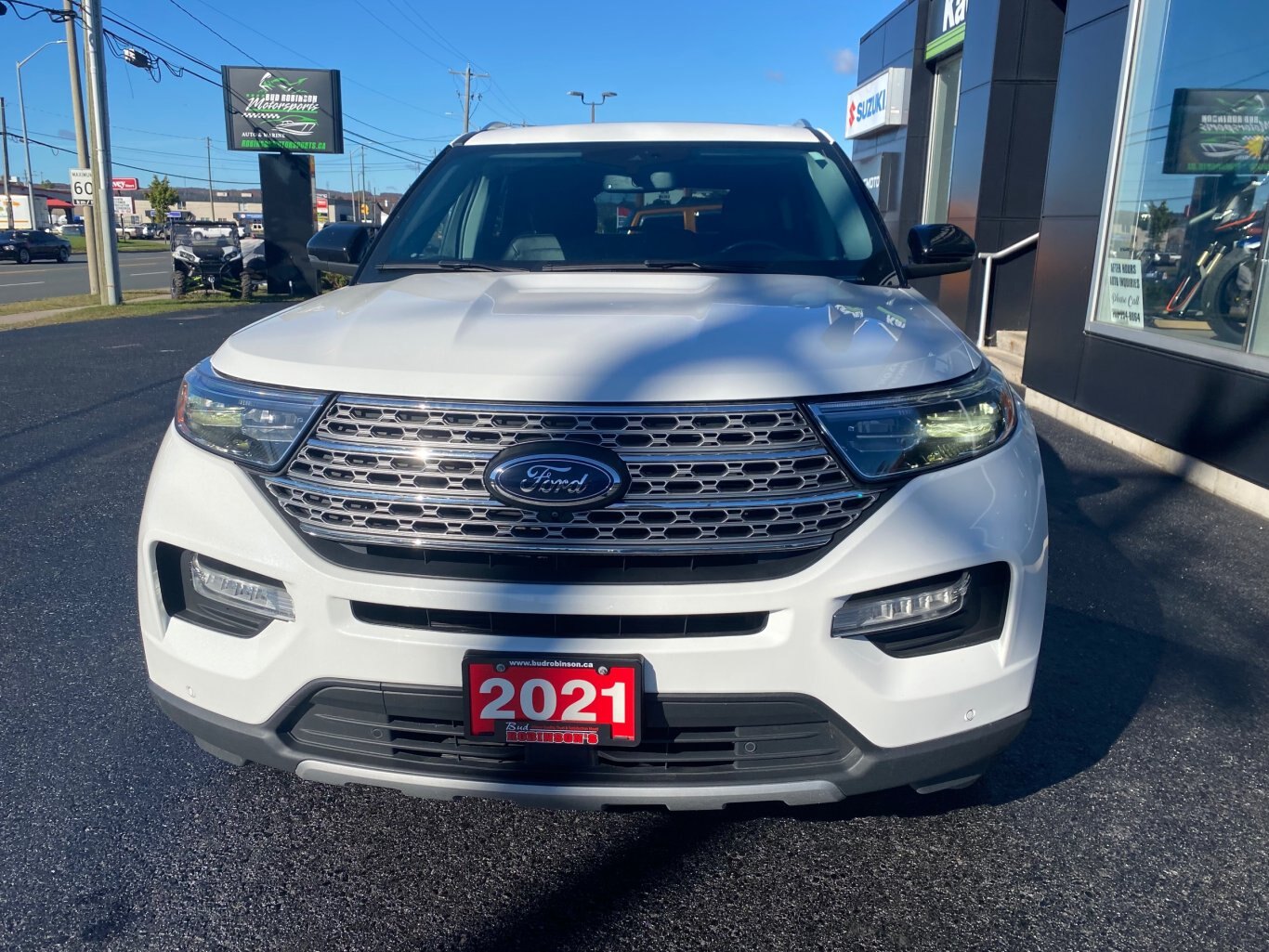 2021 FORD EXPLORER LIMITED 4X4 (PREVIOUS RENTAL) 3RD ROW SEATING WITH SUNROOF, LEATHER SEATS, HEATED/COOLED SEATS, POWER TRUNK, HEATED STEERING WHEEL, REAR VIEW CAMERA, REMOTE START AND NAVIGATION!!