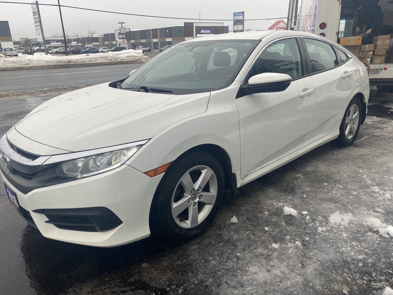 2018 HONDA CIVIC LX FWD WITH HEATED SEATS AND REAR VIEW CAMERA!!