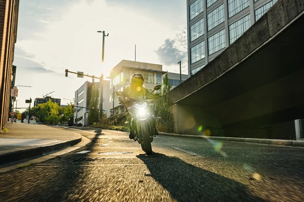 2025 CFMOTO 450NK Zephyr Blue