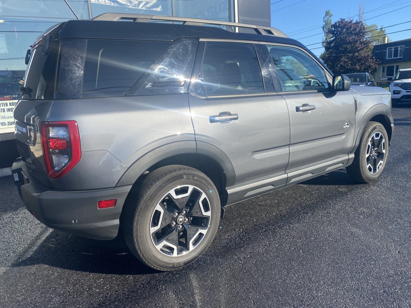 2022 FORD BRONCO SPORT OUTER BANKS 4X4 WITH SUNROOF, HEATED SEATS, REAR VIEW CAMERA AND NAVIGATION!!