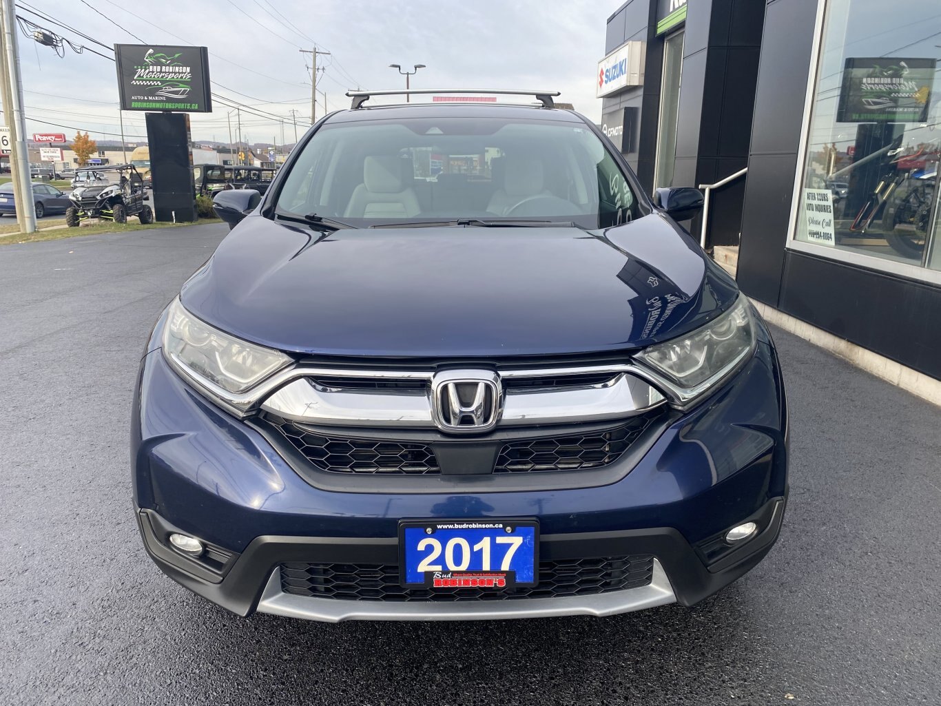 2017 HONDA CR V EX AWD WITH SUNROOF, HEATED SEATS AND REAR VIEW CAMERA!!