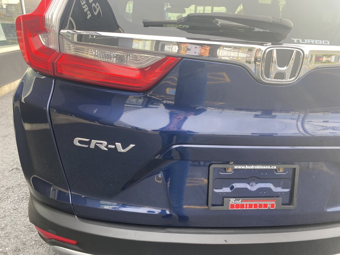 2017 HONDA CR V EX AWD WITH SUNROOF, HEATED SEATS AND REAR VIEW CAMERA!!