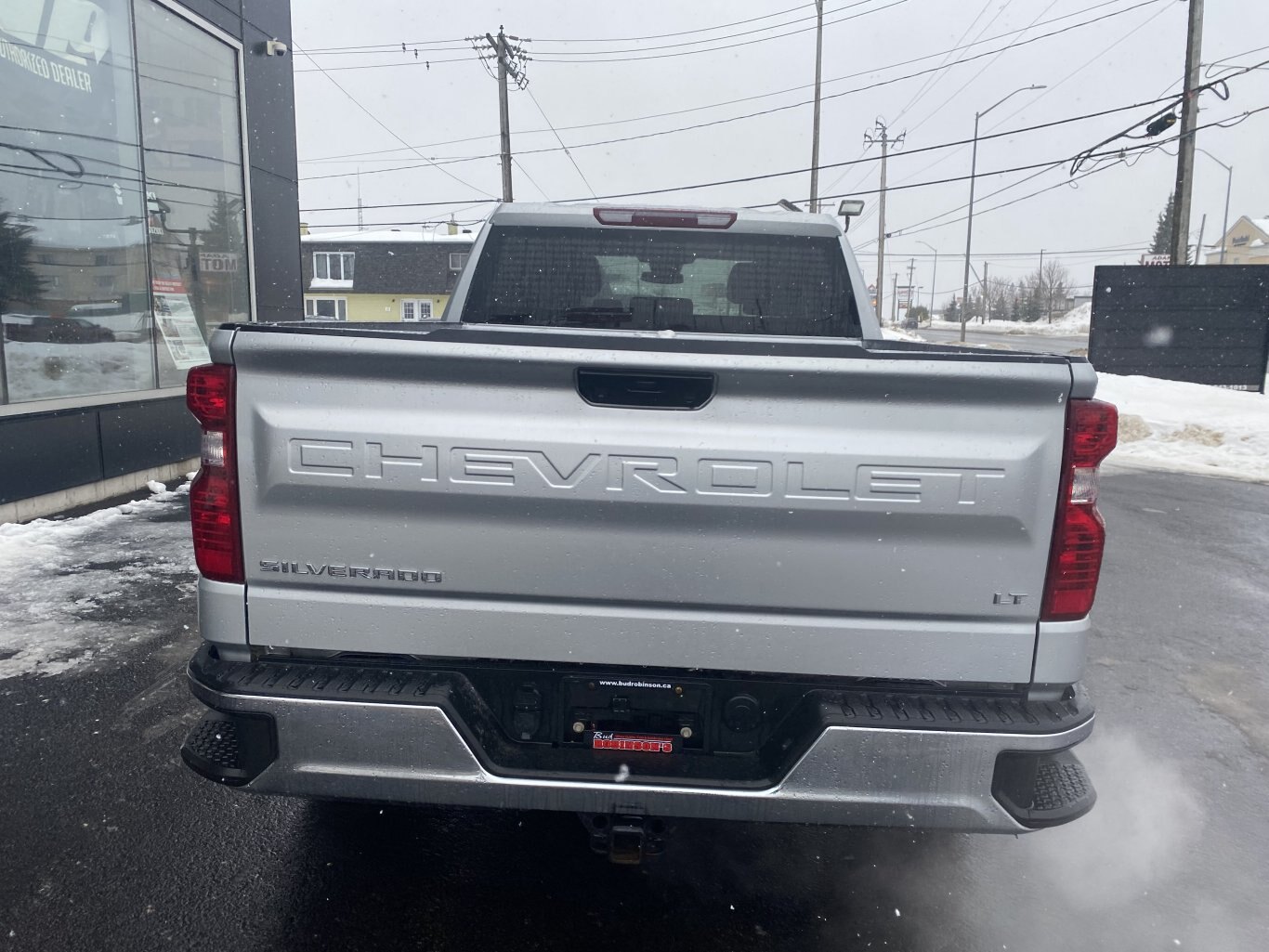 2022 CHEVROLET SILVERADO 1500 LT 4X4 DOUBLE CAB ( PREVIOUS RENTAL ) WITH REMOTE START, HEATED SEATS AND REAR VIEW CAMERA!!