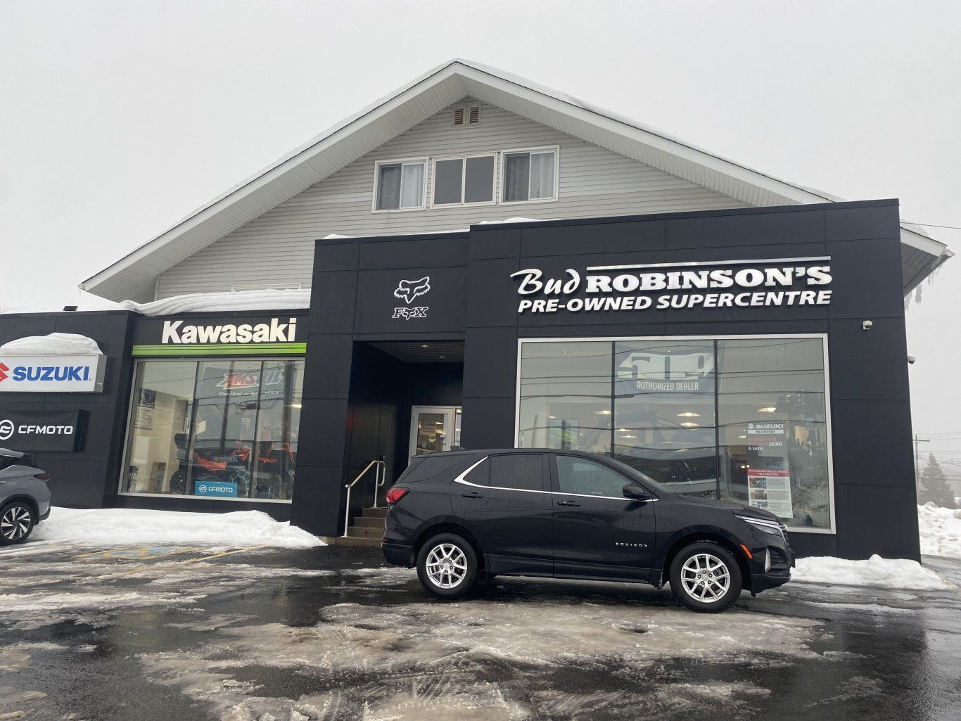 2023 CHEVROLET EQUINOX LT AWD ( PREVIOUS RENTAL ) WITH HEATED SEATS, REAR-VIEW CAMERA AND ONSTAR SERVICES!!