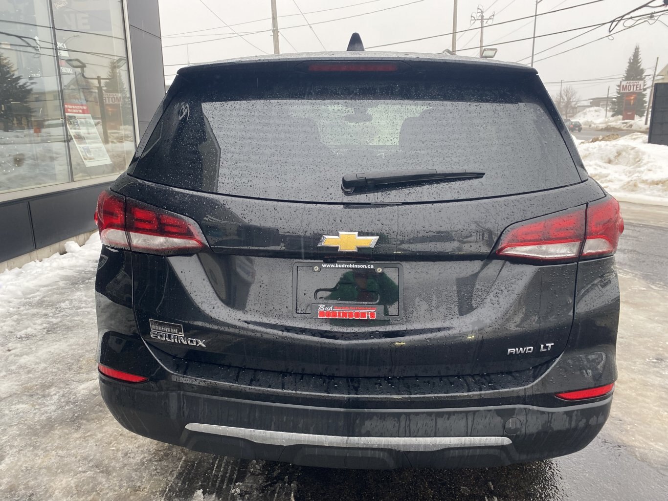 2023 CHEVROLET EQUINOX LT AWD ( PREVIOUS RENTAL ) WITH HEATED SEATS, REAR VIEW CAMERA AND ONSTAR SERVICES!!