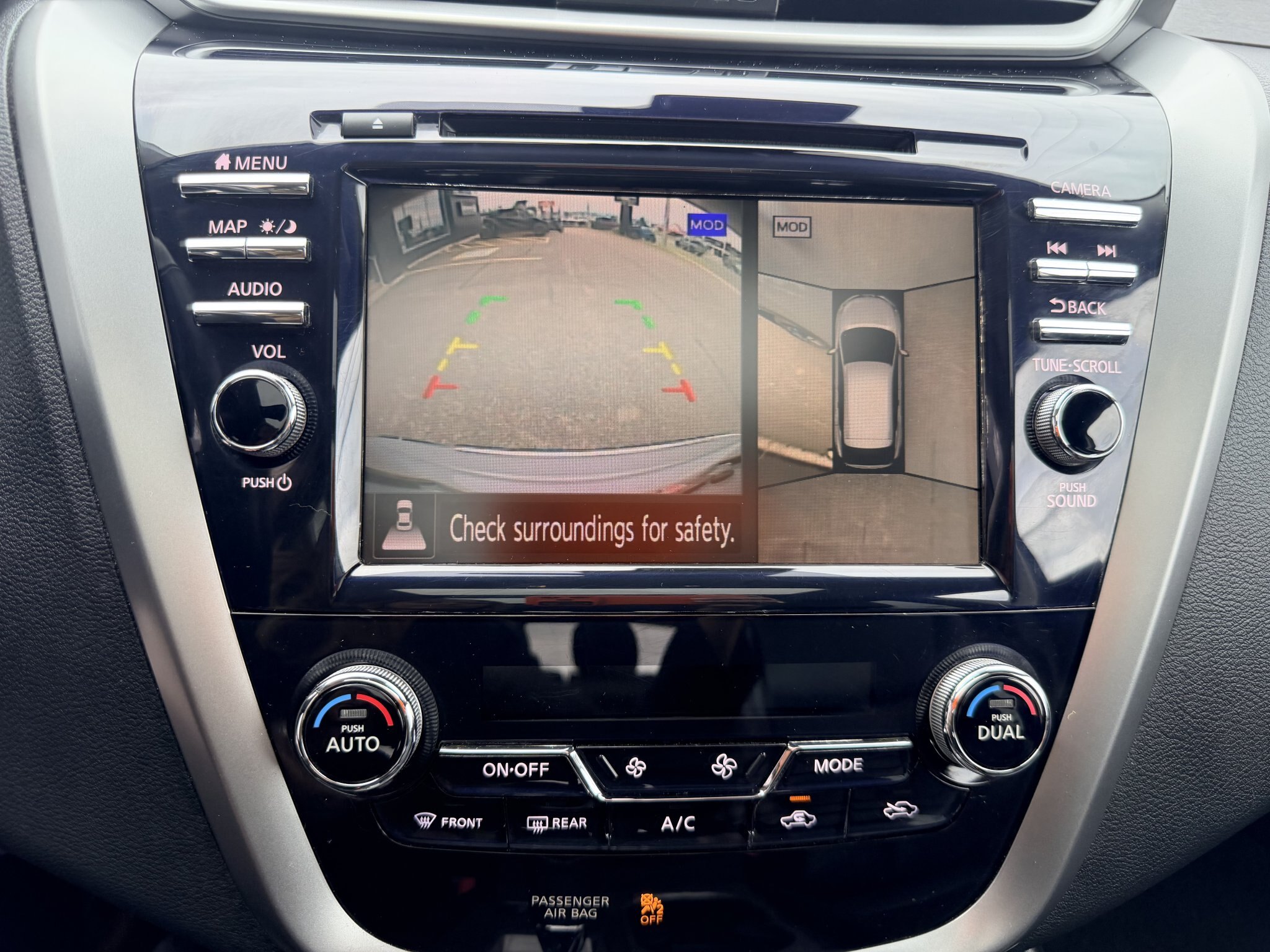 2023 NISSAN MURANO SL AWD ( PREVIOUS RENTAL ) WITH SUNROOF, LEATHER SEATS, HEATED SEATS, REAR VIEW CAMERA, REMOTE START, HEATED STEERING WHEEL, POWER TRUNK AND NAVIGATION!!
