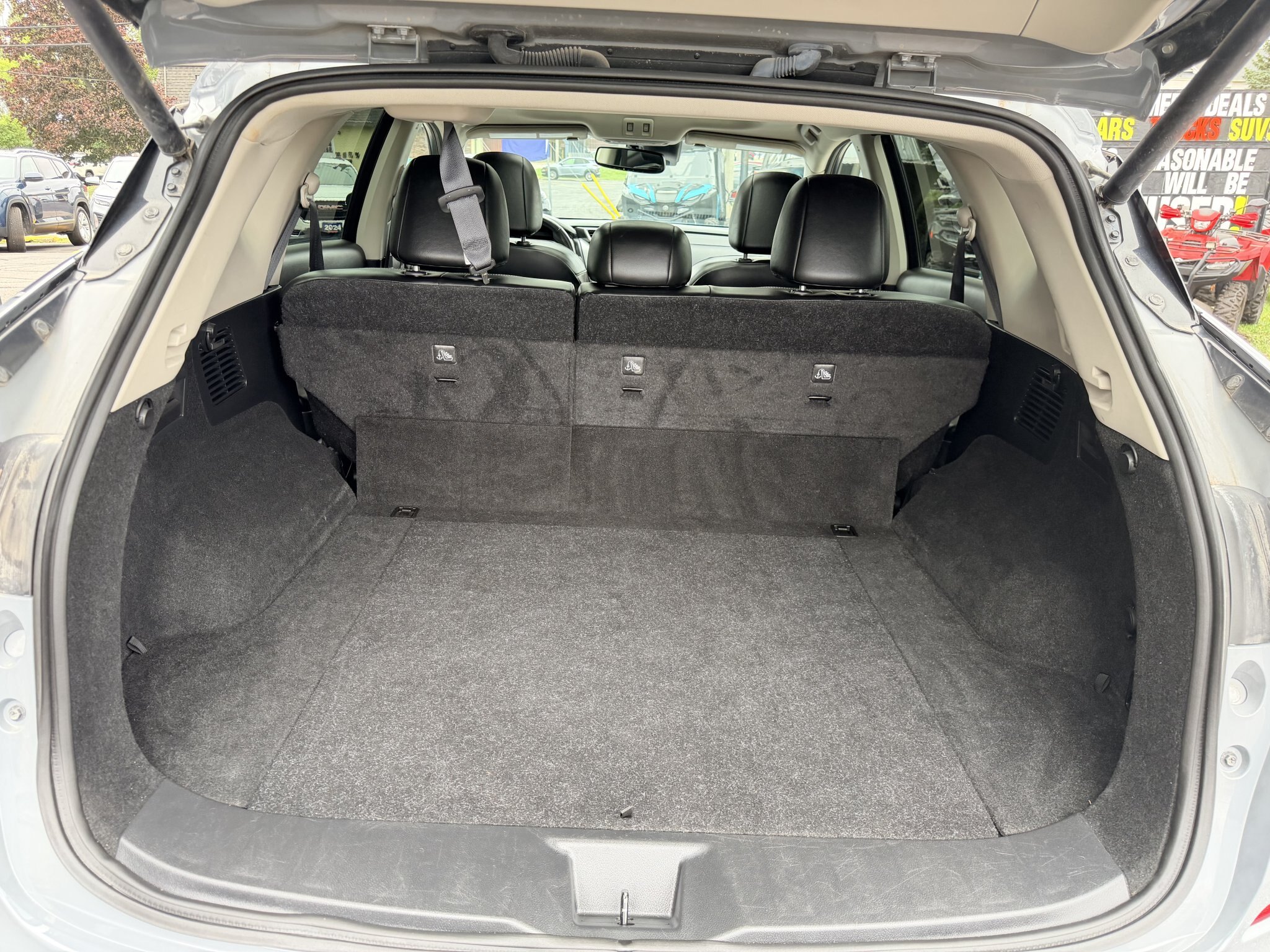 2023 NISSAN MURANO SL AWD ( PREVIOUS RENTAL ) WITH SUNROOF, LEATHER SEATS, HEATED SEATS, REAR VIEW CAMERA, REMOTE START, HEATED STEERING WHEEL, POWER TRUNK AND NAVIGATION!!