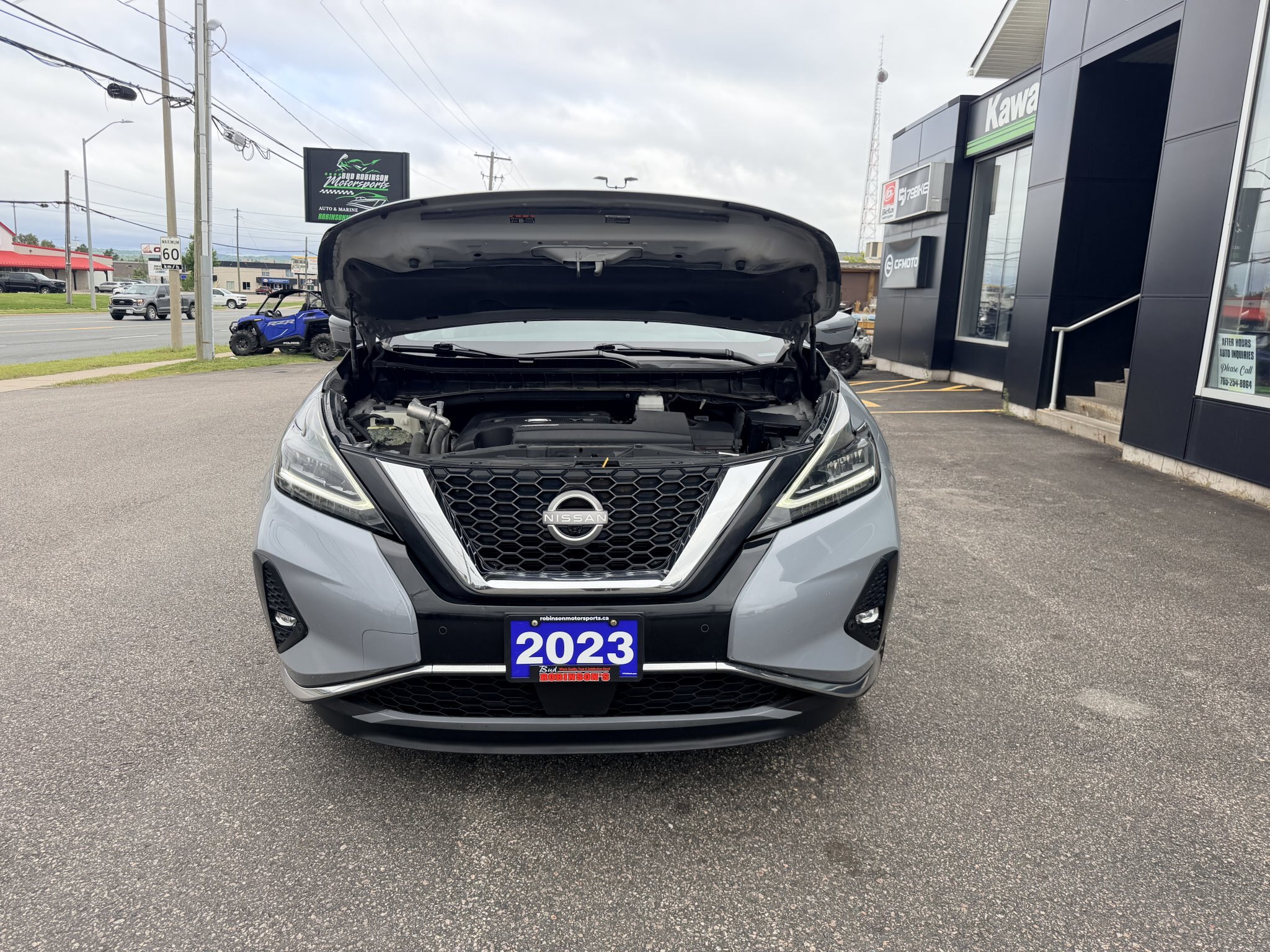 2023 NISSAN MURANO SL AWD ( PREVIOUS RENTAL ) WITH SUNROOF, LEATHER SEATS, HEATED SEATS, REAR VIEW CAMERA, REMOTE START, HEATED STEERING WHEEL, POWER TRUNK AND NAVIGATION!!