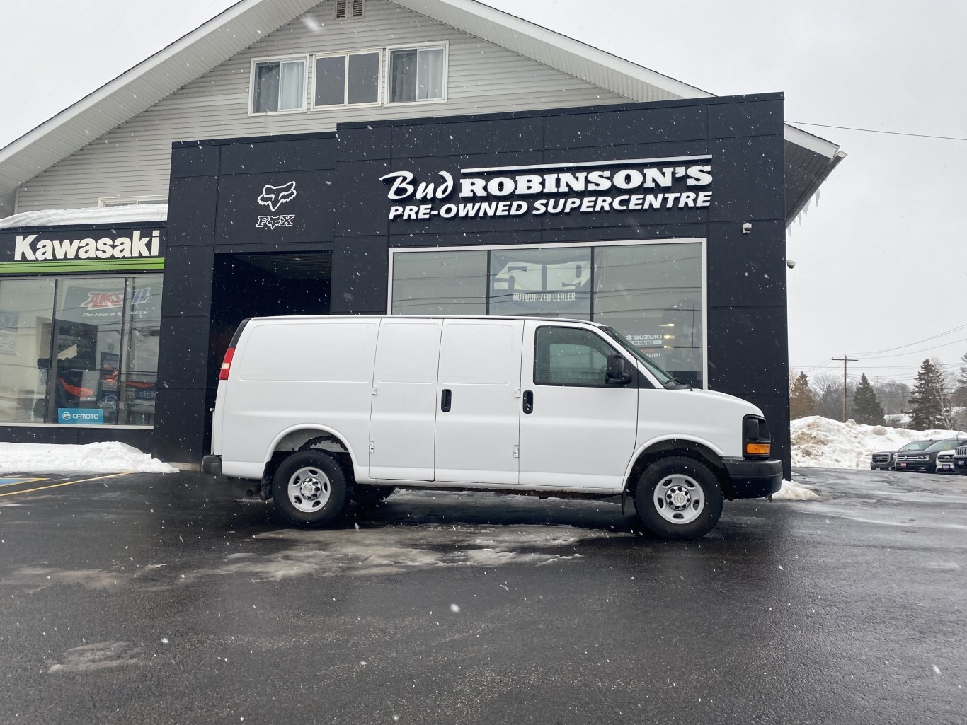 2013 CHEVROLET CARGO EXPRESS G2500 RWD