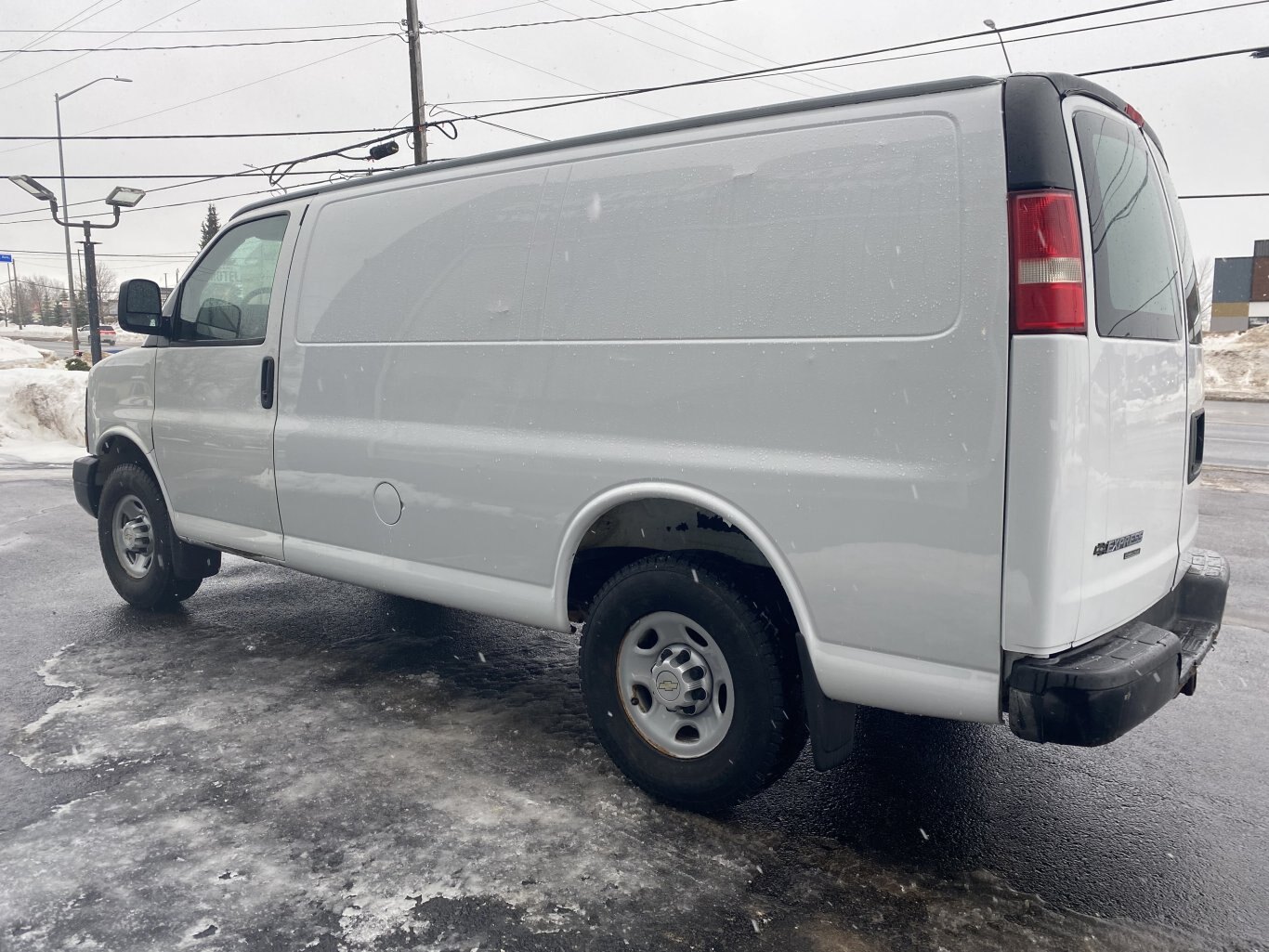 2013 CHEVROLET CARGO EXPRESS G2500 RWD