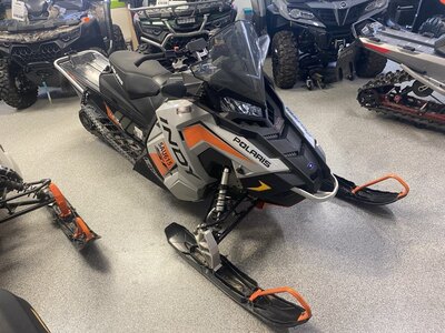 2022 POLARIS 600 INDY 137 ES