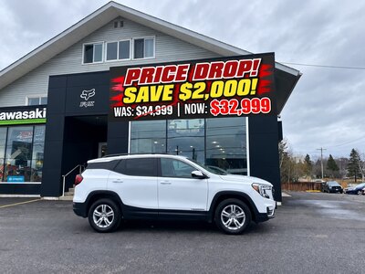2024 GMC TERRAIN SLE AWD ( PREVIOUS RENTAL ) WITH HEATED SEATS, REARVIEW CAMERA, REMOTE START AND ONSTAR SERVICES!!