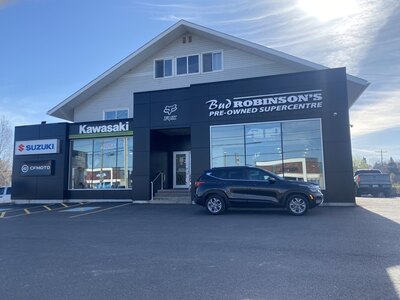 2025 KIA SELTOS EX AWD  ( PREVIOUS RENTAL ) WITH SUNROOF, LEATHER SEATS, HEATED SEATS, HEATED STEERING WHEEL AND REAR-VIEW CAMERA!!