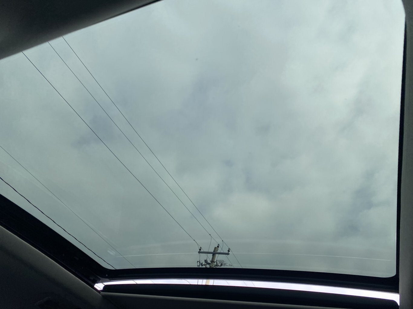 2022 FORD ESCAPE SEL AWD (PREVIOUS RENTAL) WITH LEATHER SEATS, HEATED SEATS, SUNROOF, REARVIEW CAMERA, HEATED STEERING WHEEL , NAVIGATION AND REMOTE START!!