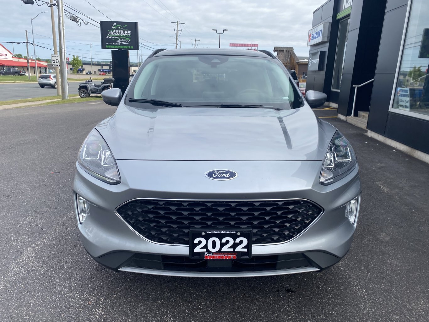 2022 FORD ESCAPE SEL AWD (PREVIOUS RENTAL) WITH LEATHER SEATS, HEATED SEATS, SUNROOF, REARVIEW CAMERA, HEATED STEERING WHEEL , NAVIGATION AND REMOTE START!!