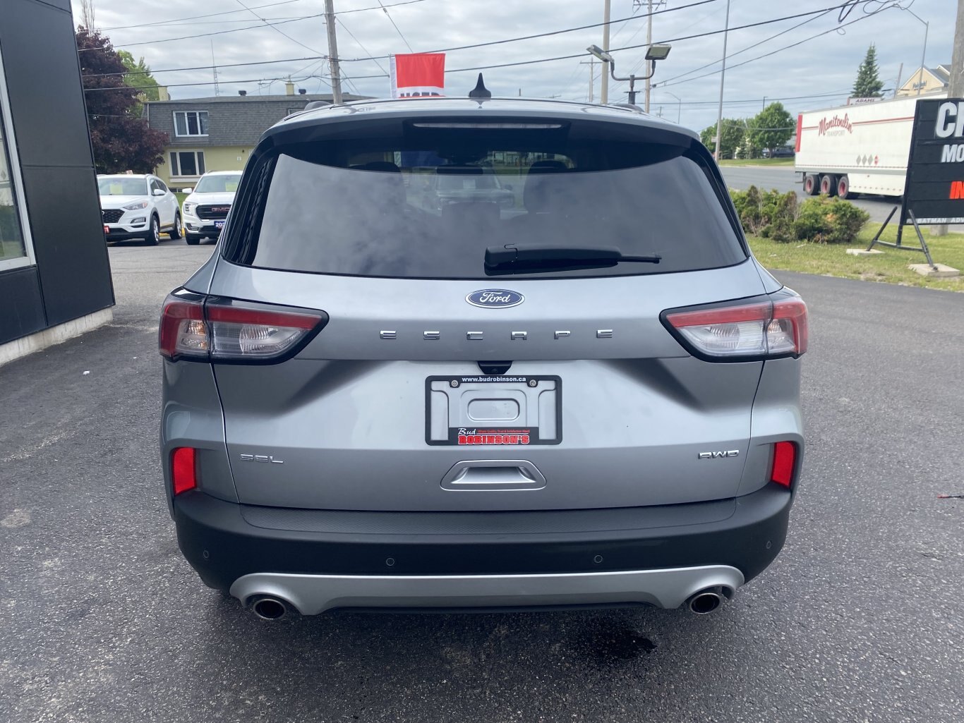 2022 FORD ESCAPE SEL AWD (PREVIOUS RENTAL) WITH LEATHER SEATS, HEATED SEATS, SUNROOF, REARVIEW CAMERA, HEATED STEERING WHEEL , NAVIGATION AND REMOTE START!!