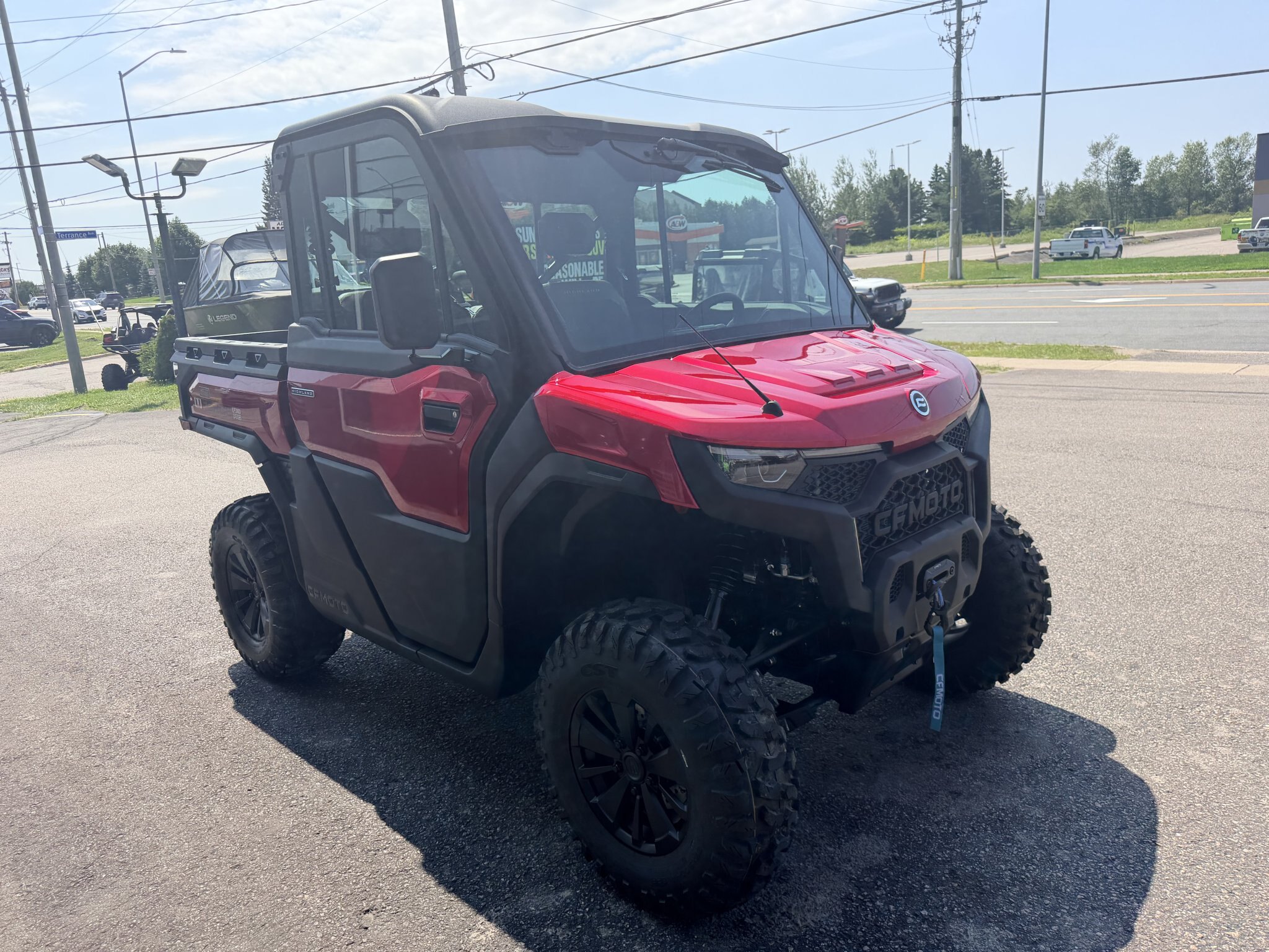 2026 CFMOTO UFORCE U10 PRO HIGHLAND Bordeaux Red ( IN STOCK )