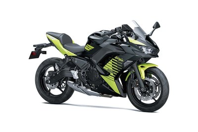 2026 Kawasaki NINJA 650 Metallic Yellowish Green / Metallic Spark Black