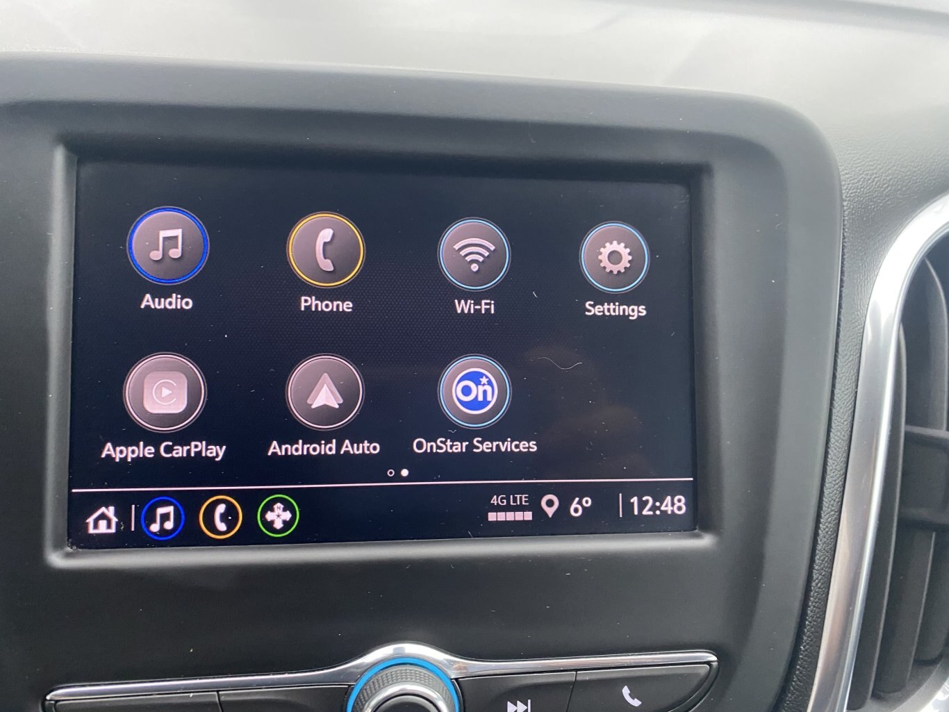 2022 CHEVROLET EQUINOX LT AWD (PREVIOUS RENTAL) WITH HEATED SEATS, REARVIEW CAMERA, ONSTAR SERVICES AND REMOTE START!!