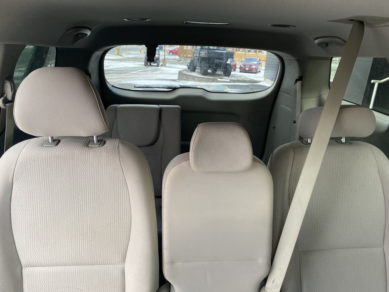 2020 KIA SEDONA LX FWD 7 PASSENGER WITH REARVIEW CAMERA!!