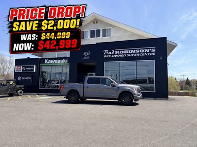 2021 FORD F-150 XLT FX4 4X4 SUPERCREW POWERBOOST HYBRID WITH HEATED SEATS, REARVIEW CAMERA, TONNEAU COVER AND NAVIGATION!!